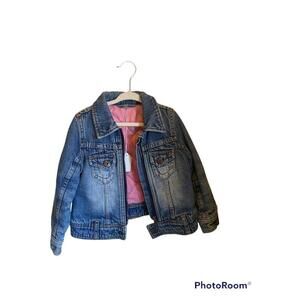 H&M Girls Jeans Jacket. Pink quilted lining. Sz. 12-14 Months. ?